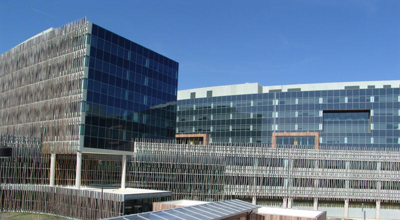 Res_4000462_Census_Bureau_headquarters__Suitland__Maryland__2007